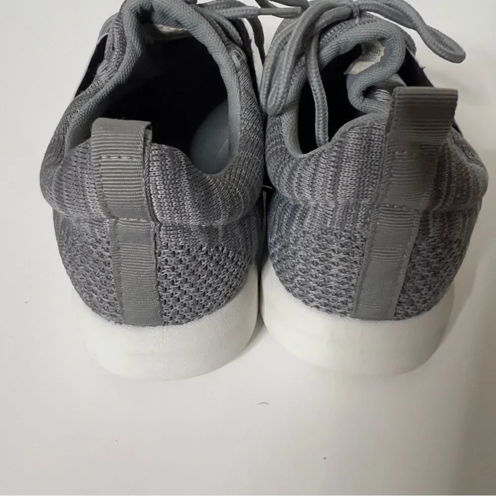 Mia Women Christian Low Top Gray Lace-Up‎ Sneakers Size 8